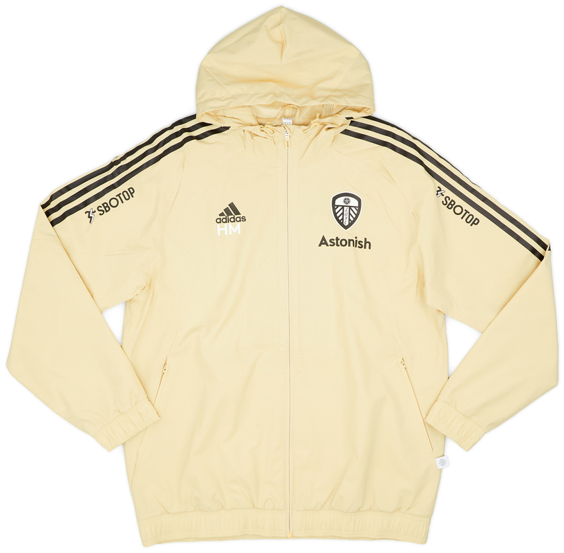 https://www.classicfootballshirts.co.uk/2022-23-leeds-united-staff-issue-all-weather-jacket-hd2291-mix-in-sp.html