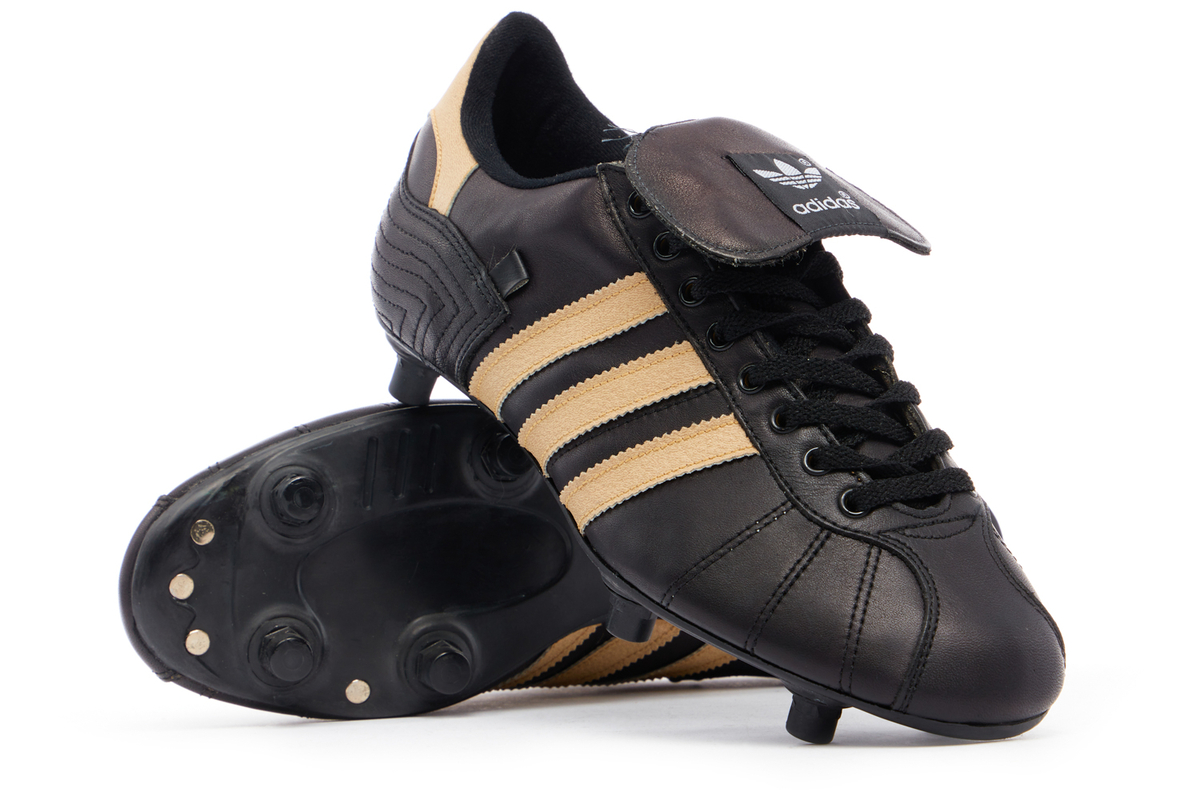 Real football boots best sale