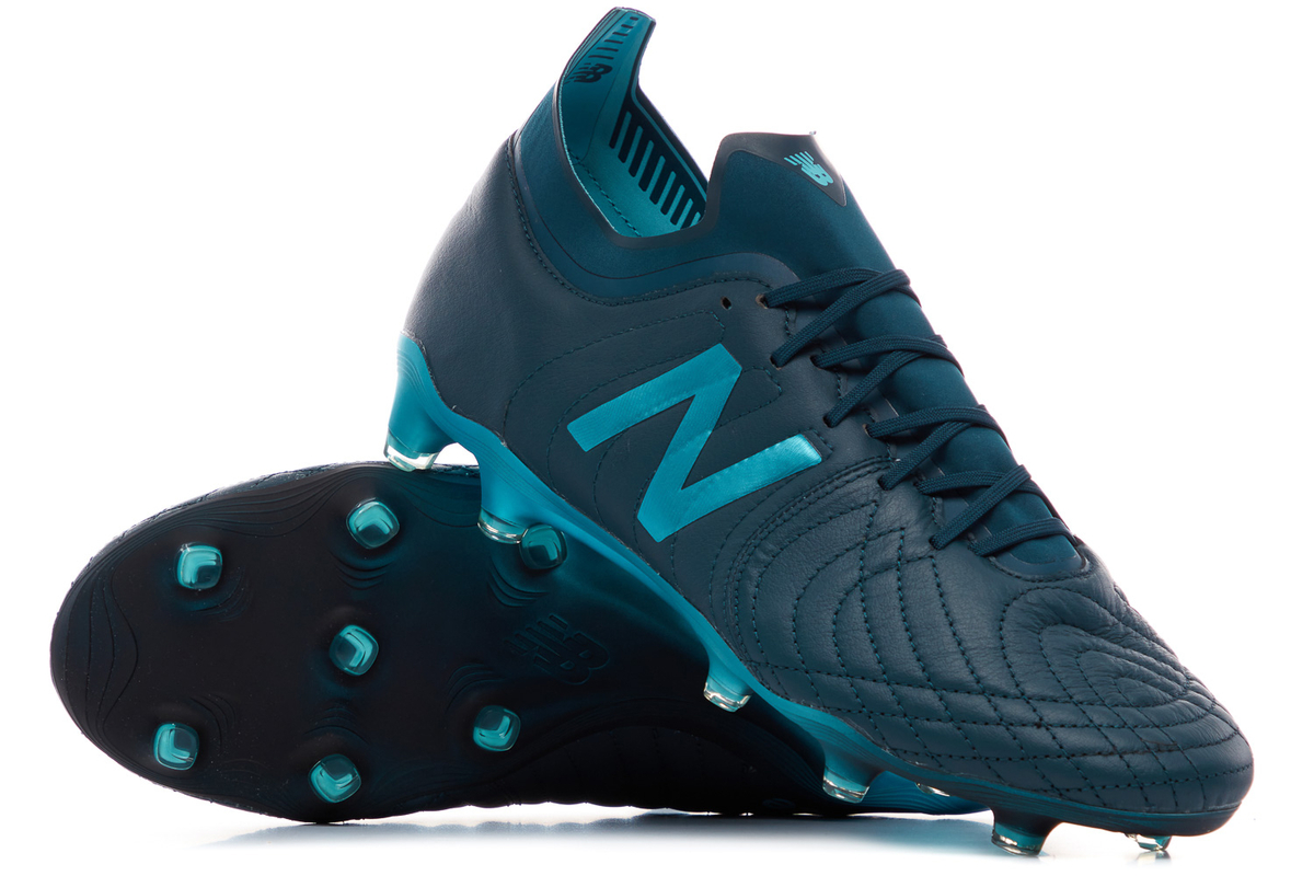 New balance boots best sale 2019