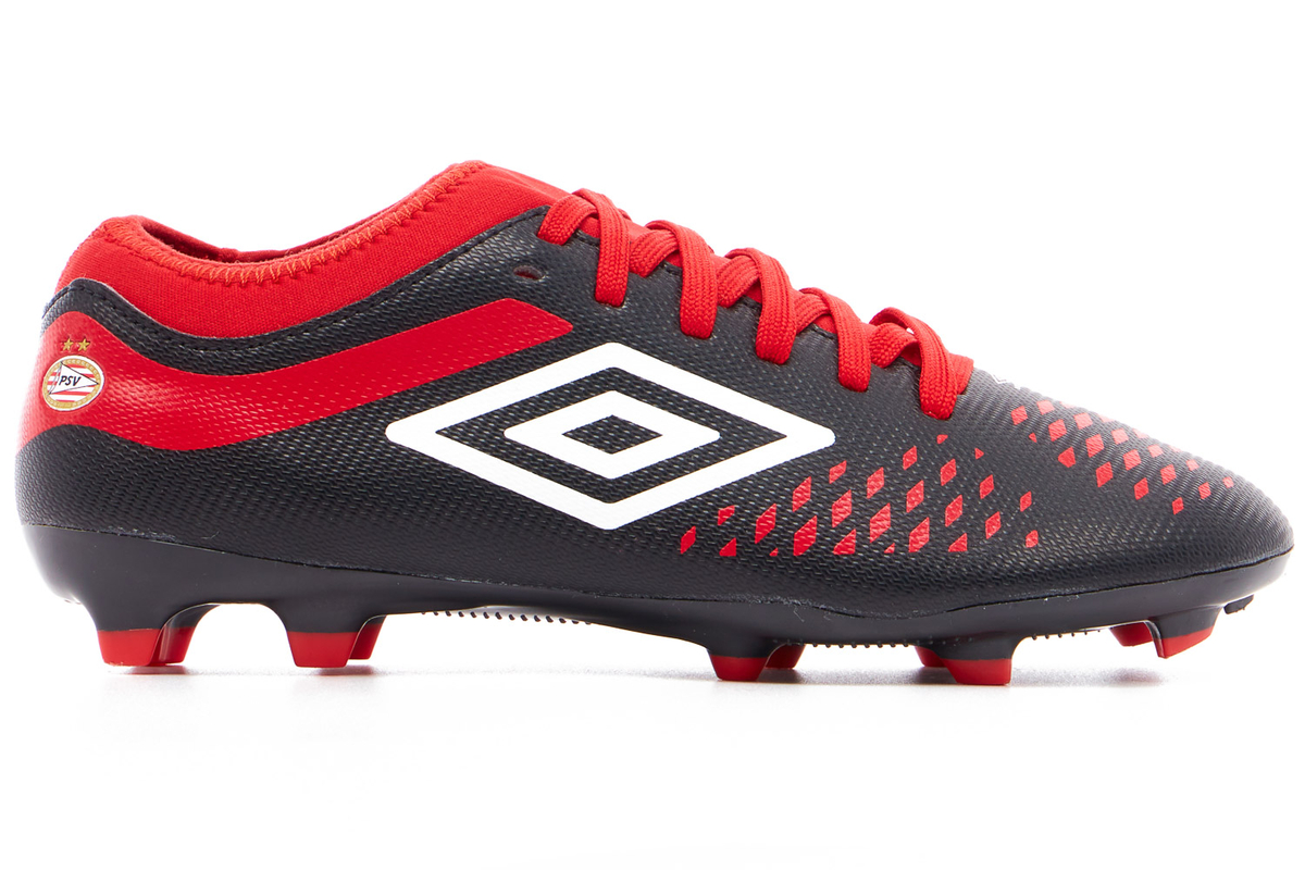 Umbro football boots 2018 discount
