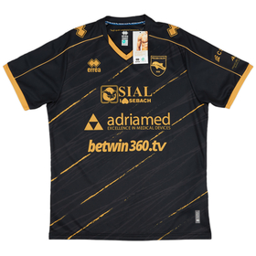 2023-24 Pescara Away Shirt