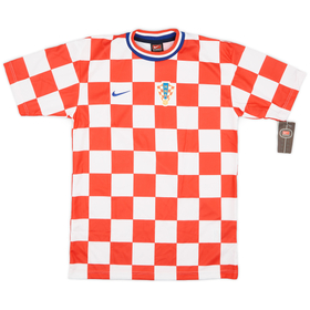 2000-02 Croatia Basic Home Shirt (XL.Boys)