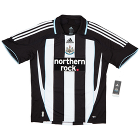 2007-09 Newcastle Home Shirt (M)