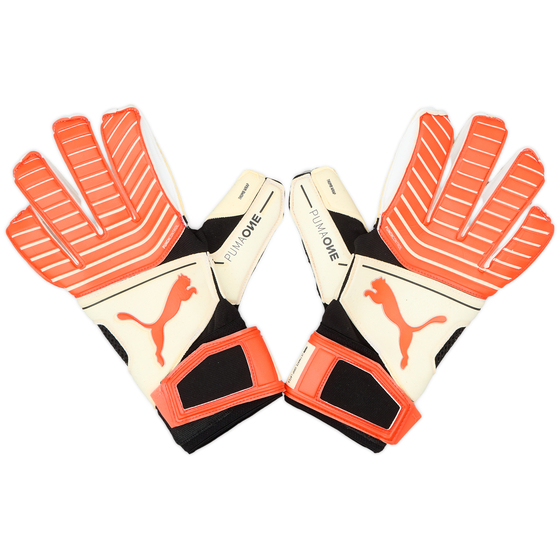 Puma One Grip 17.2 GK Gloves (Size 11)
