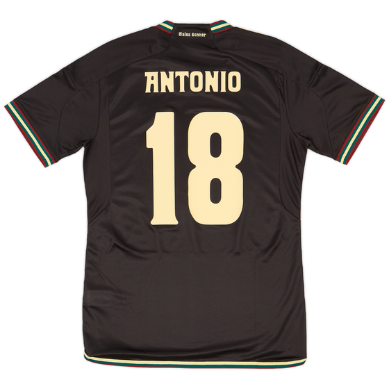 2023-24 Jamaica Away Shirt Antonio #18 (M)