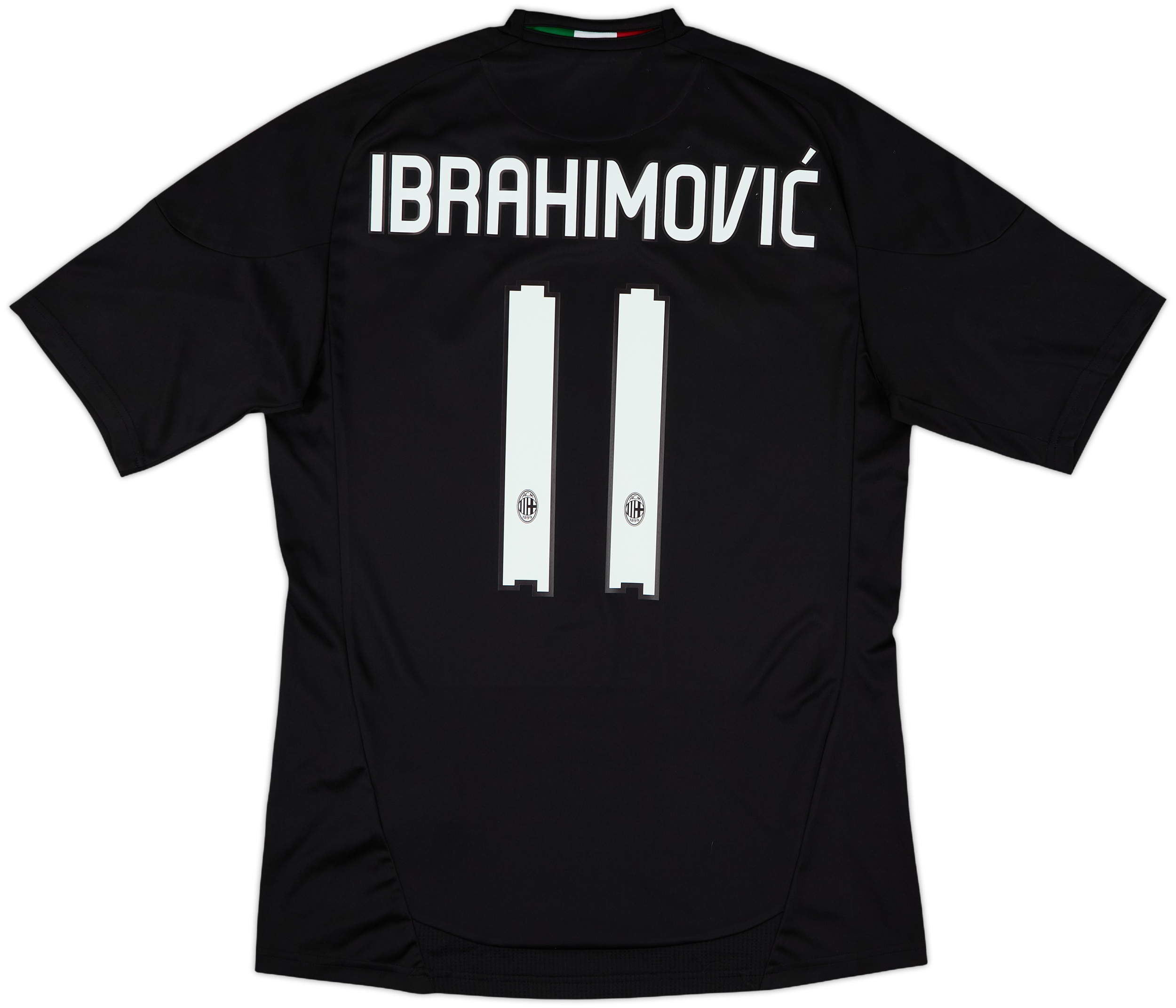 NWT AC Milan 11/12 Home Jersey “Ibrahimovic 11” (Medium) | eBay