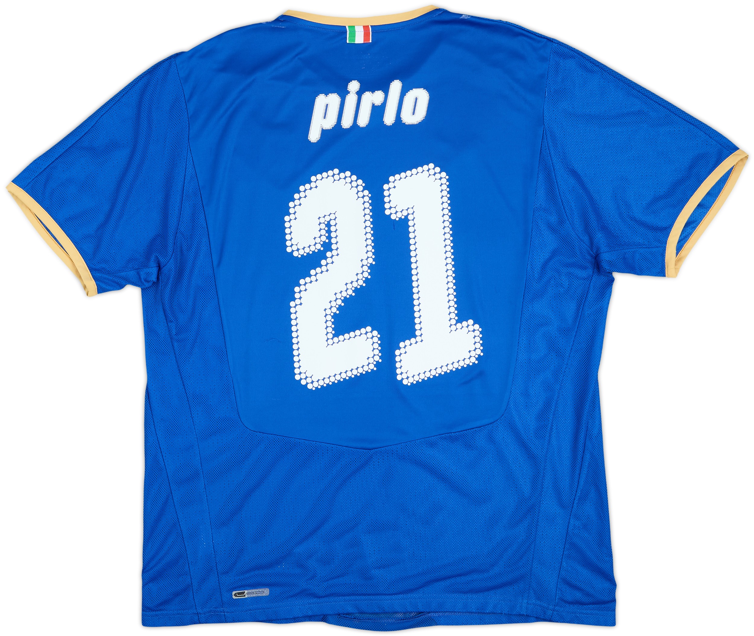 PIRLO,AC MILAN 2010-11 HOME SERIE A MATCH UN WORN FORMOTION JERSEY AUTOGRAPHED PIRLO,AC MILAN 2010-11 HOME SERIE A MATCH UN WORN FORMOTION JERSEY AUTOGRAPHED