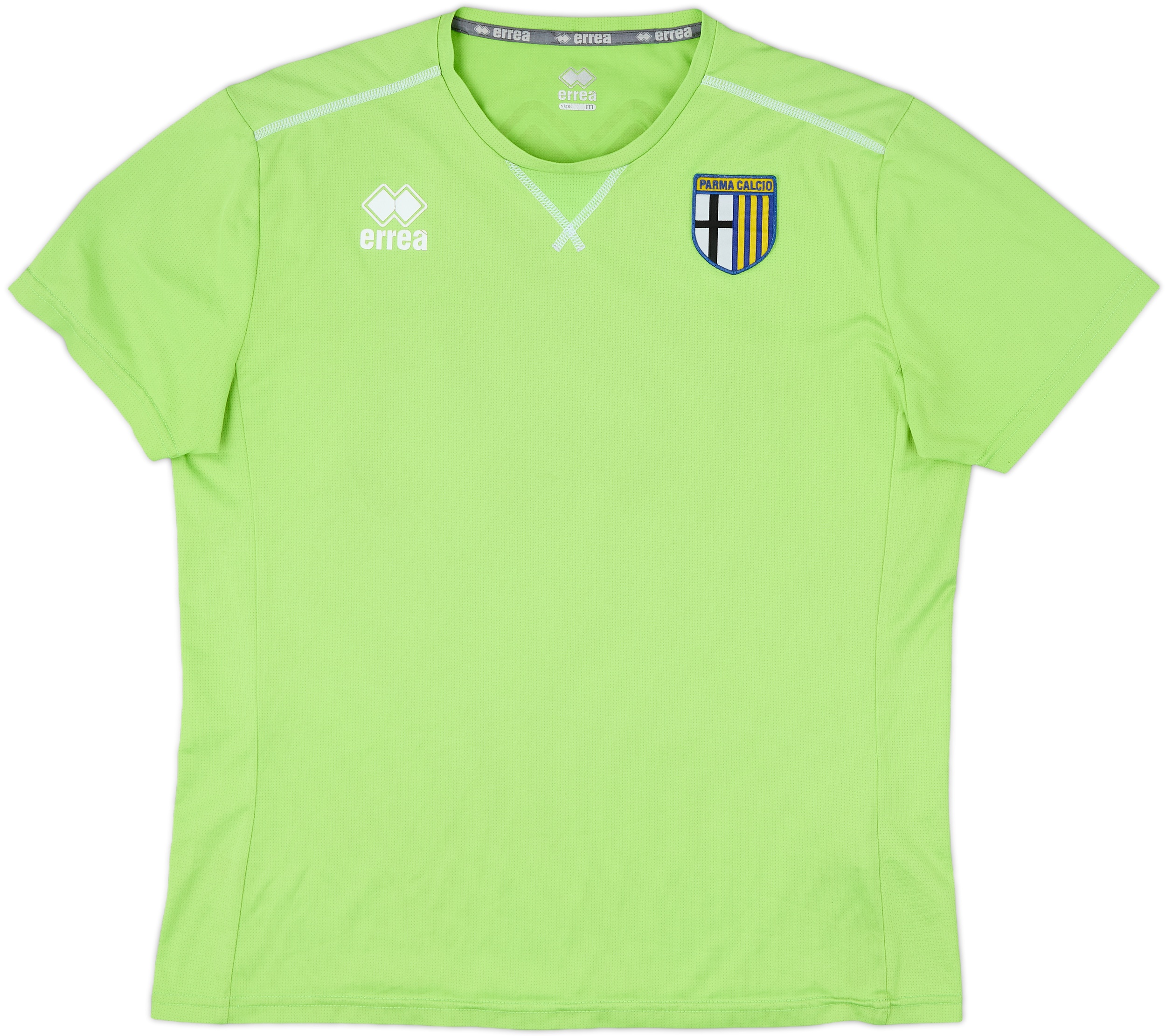 Design épuré, esprit Schanzer : voici le maillot domicile 2025/26 du FC