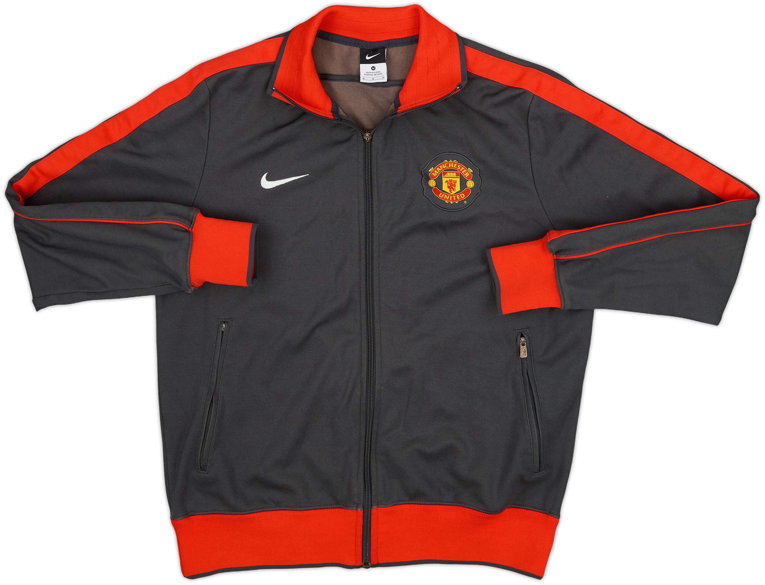 希少✨NIKE × MANCHESTER UNITED track jacket s-l1200.jpg