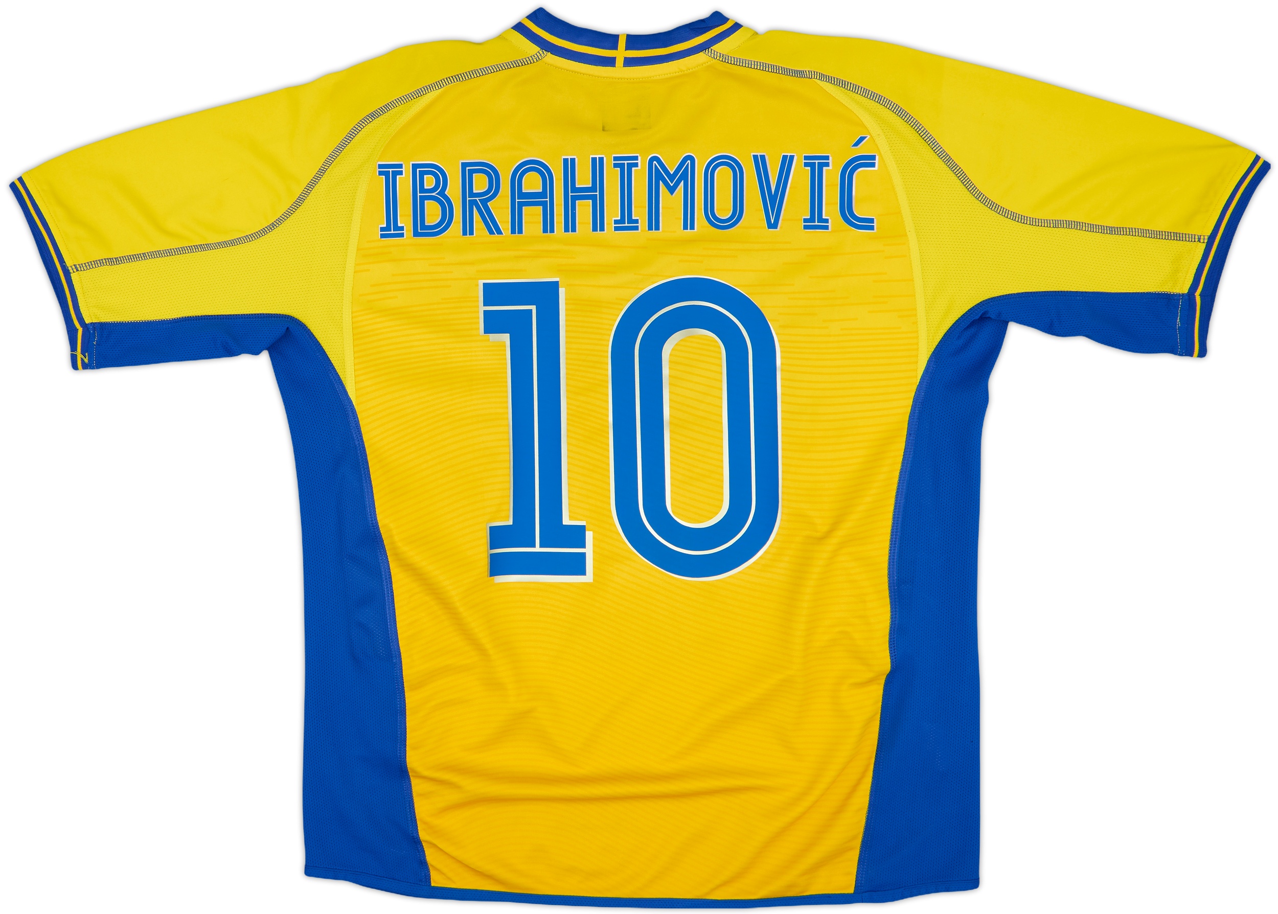 Sverige T-shirt in gul blå - Ibrahimovic 11 på ryggan Sweden retro fotbollströja