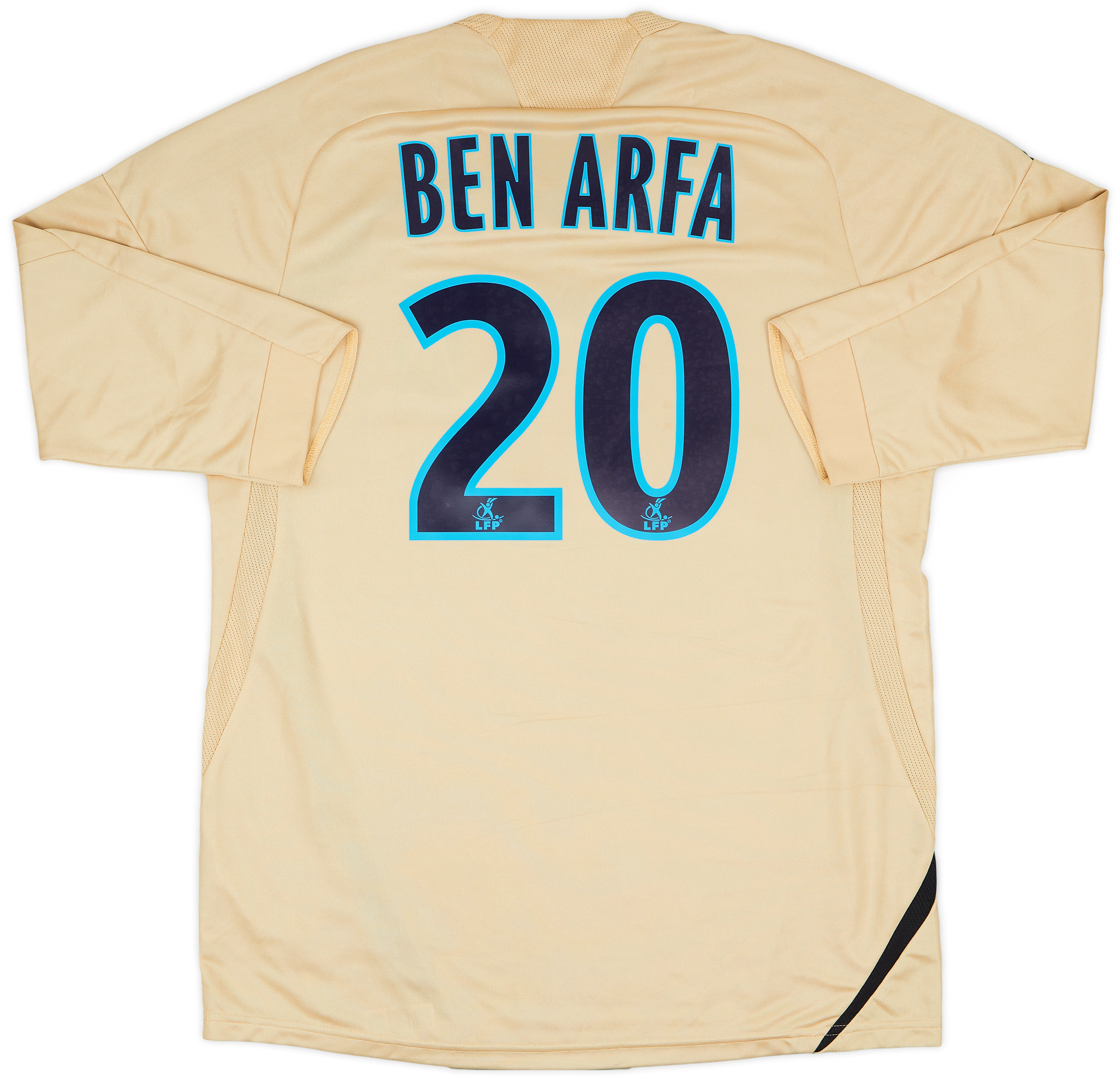 Ben Arfa様 62e0a3a8005228c920172a5a5680c5