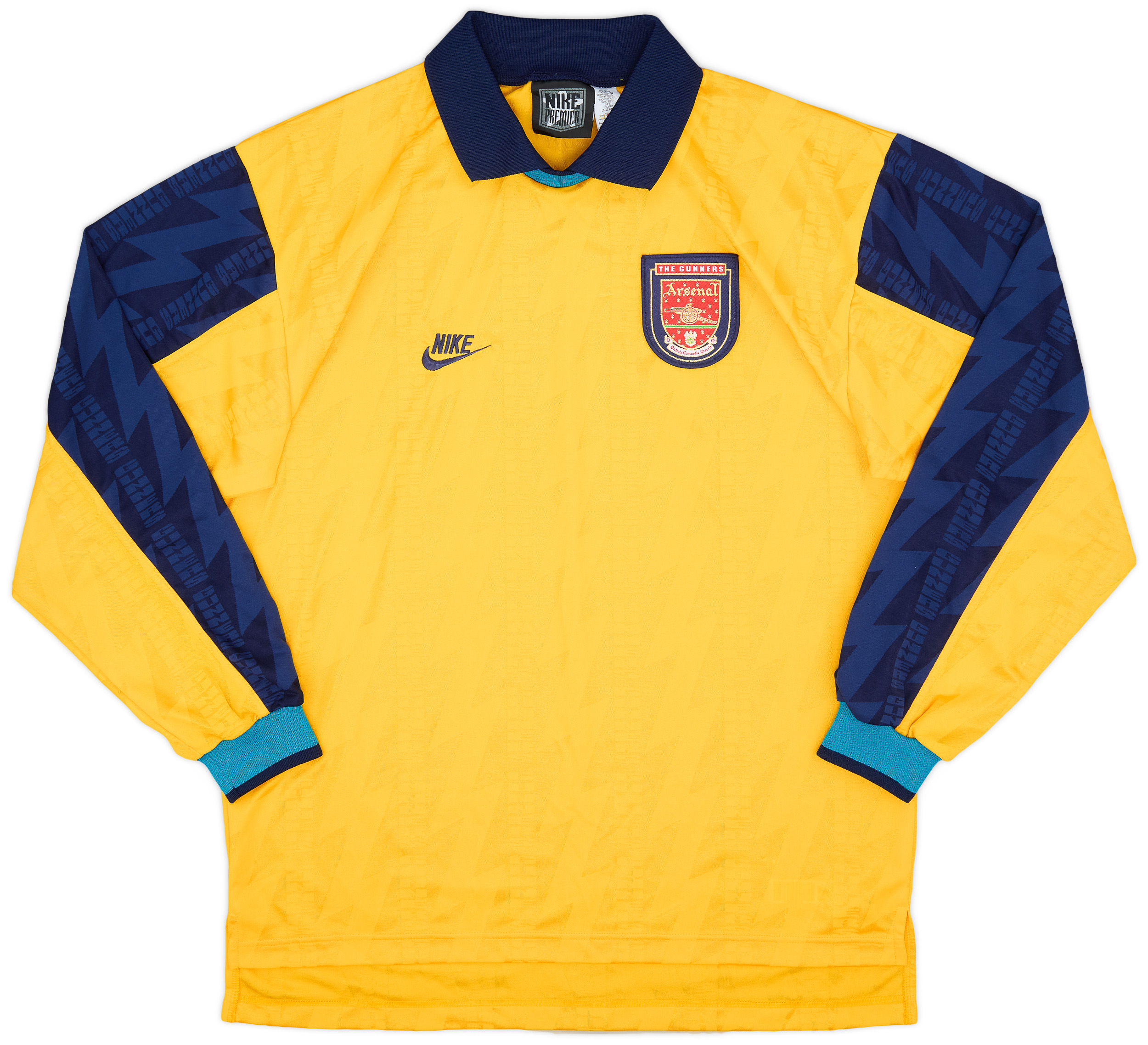 ウェア Arsenal 94 95 96  Arsenal '94-96 third by Nike This was Arsenal's first ever third