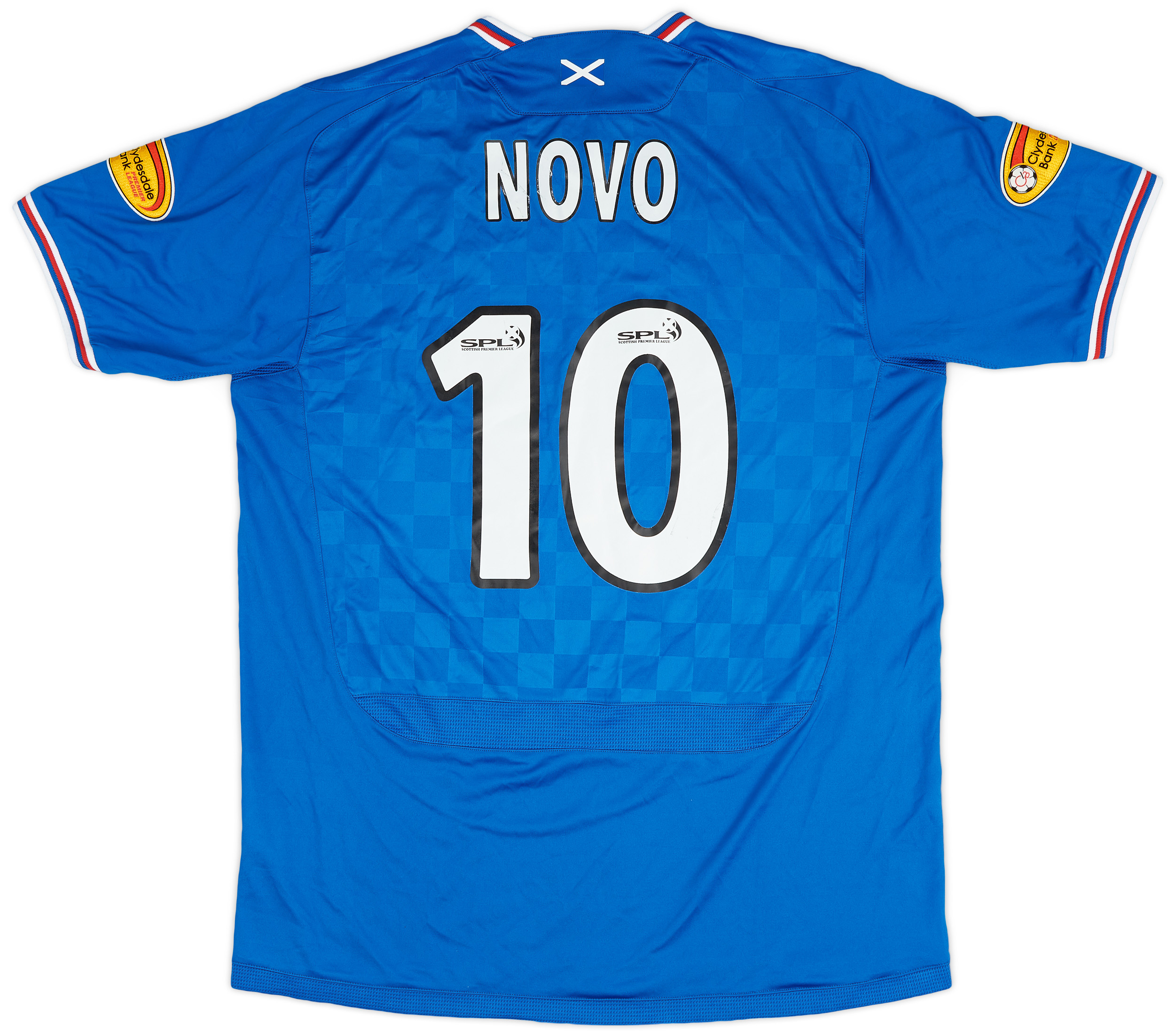 Les maillots du Rangers FC 2021-2022 officialisés par Castore
