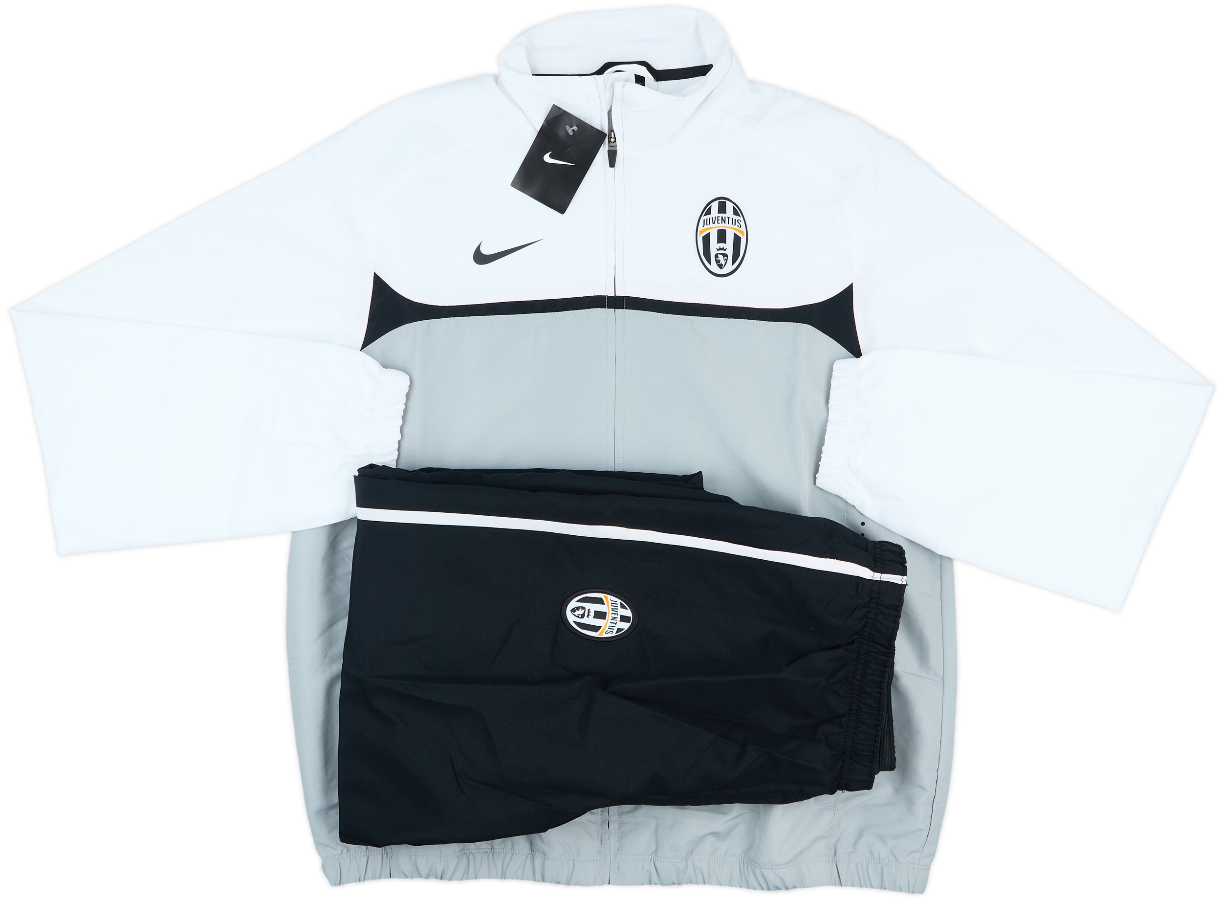 最適な価格 Juventus 2010-11 Nike (L) Tracksuit スポーツ