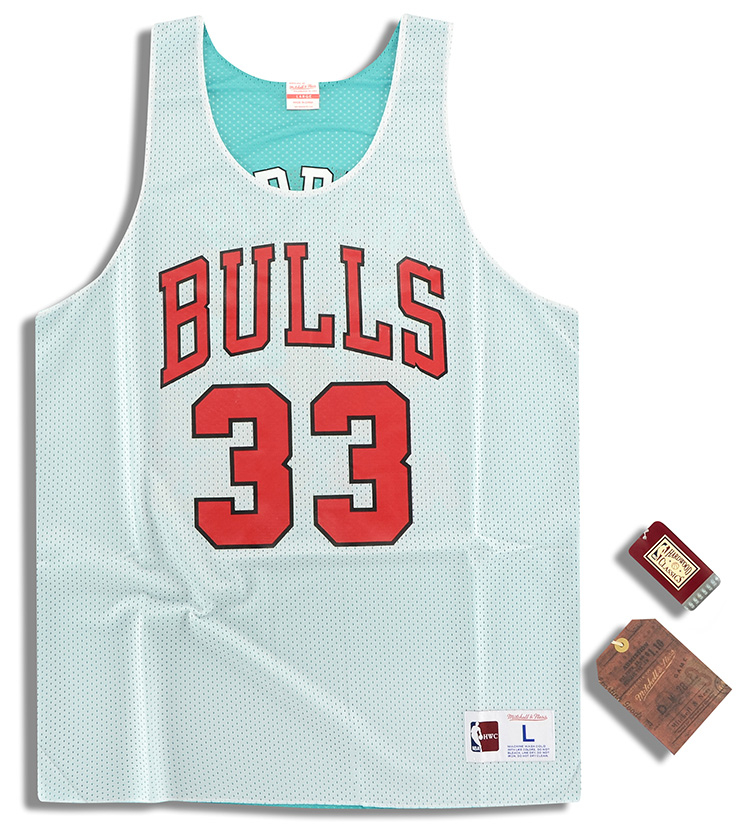 chicago bulls 18 jersey