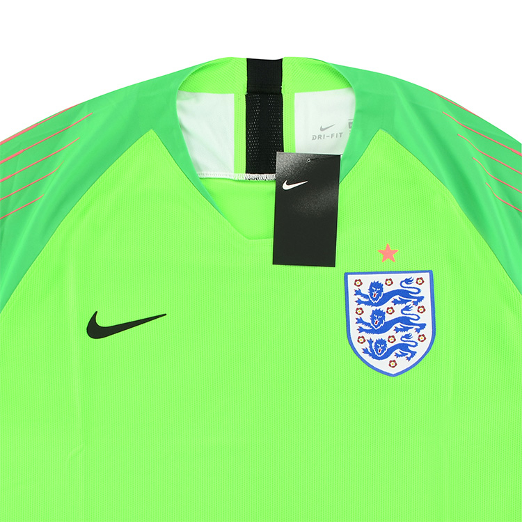Nike goalkeeper kits 2018 sales