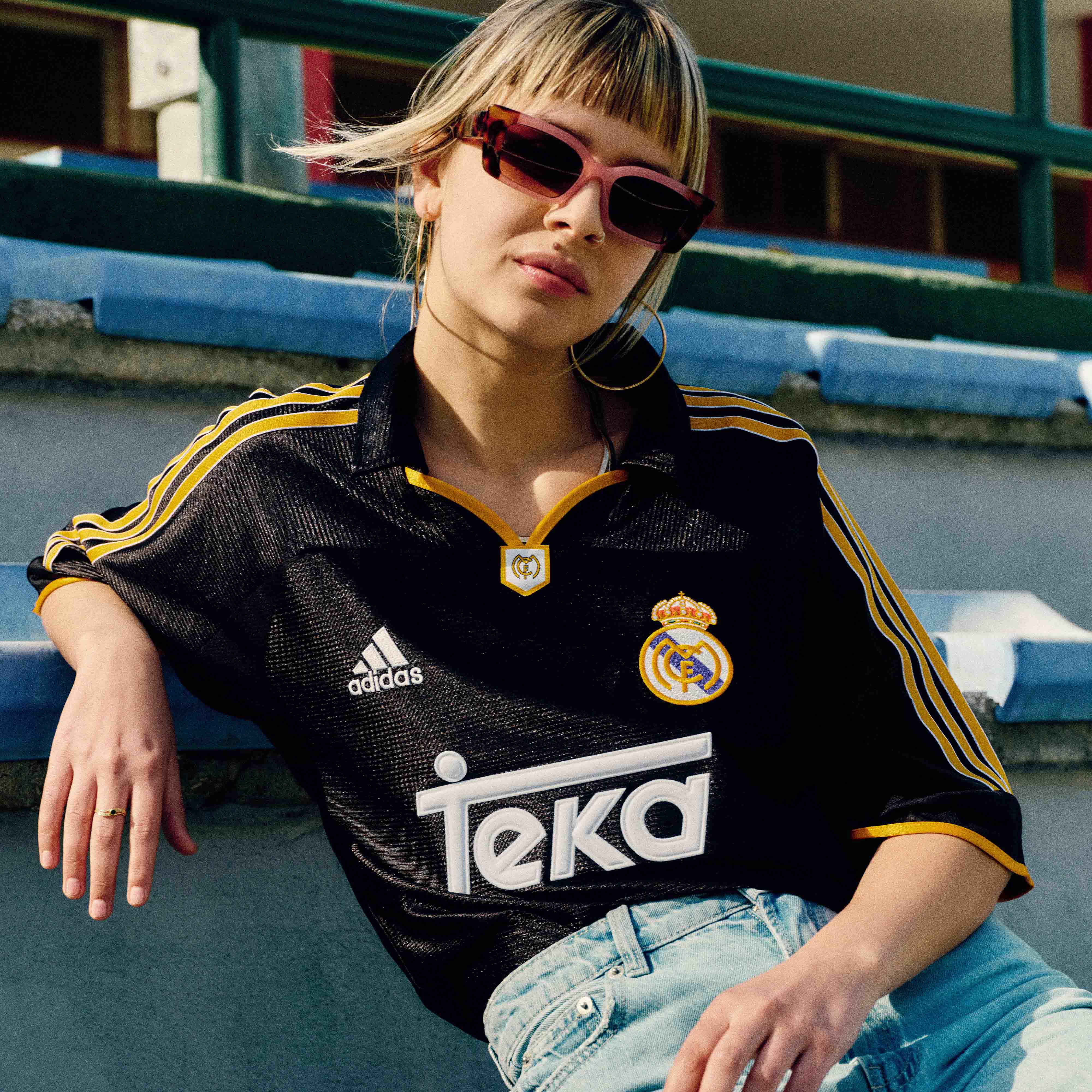 adidas Real Madrid 05/06 Away Jersey - Beckham #23 - S