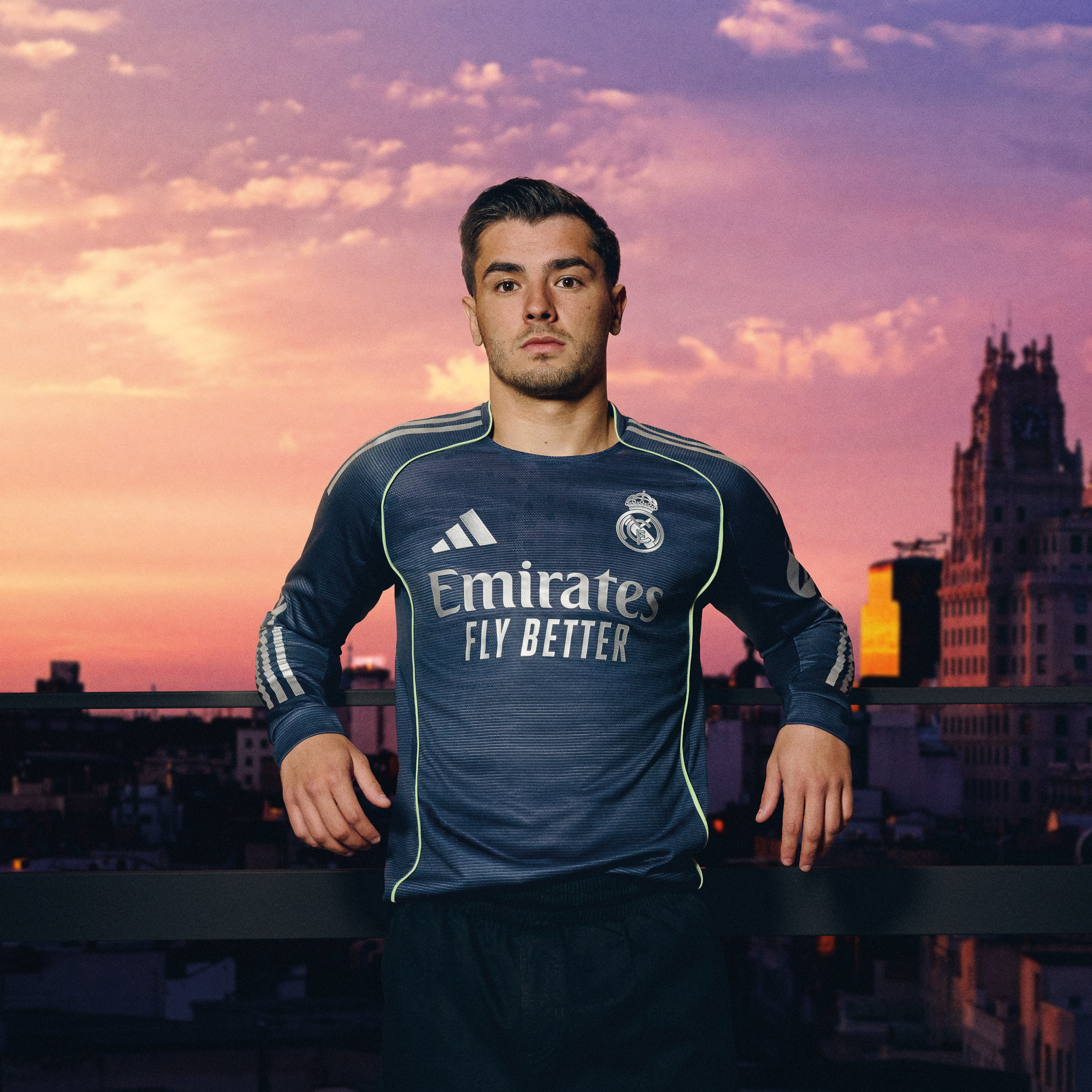 【入手困難】Real Madrid 16/17 away 2nd ユニフォーム adidas Real Madrid Away 16/17 | Goalinn LaLiga EA Sports