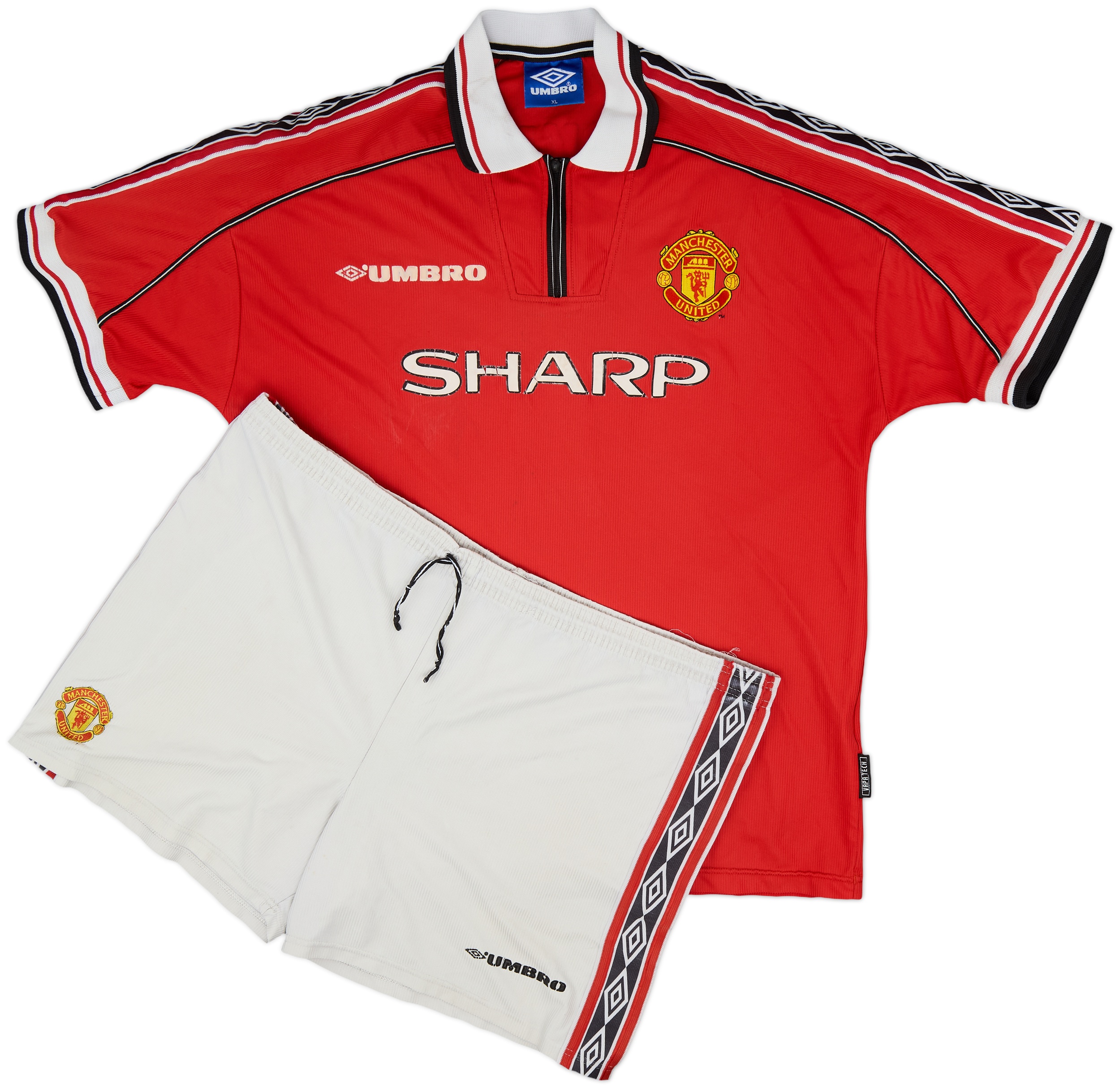 1998-00 Manchester United Home Shirt & Shorts Beckham #7 - 5